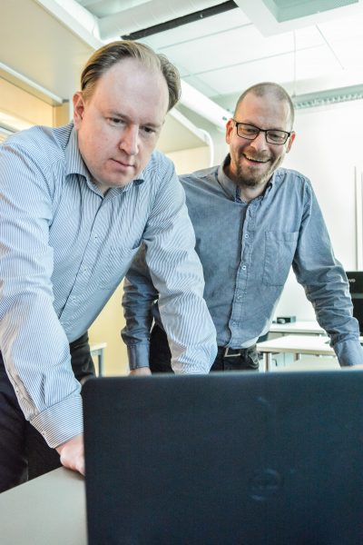 Tom Tuunainen and Joni Jämsä in SecuLab (Kuvaaja Martina Store)